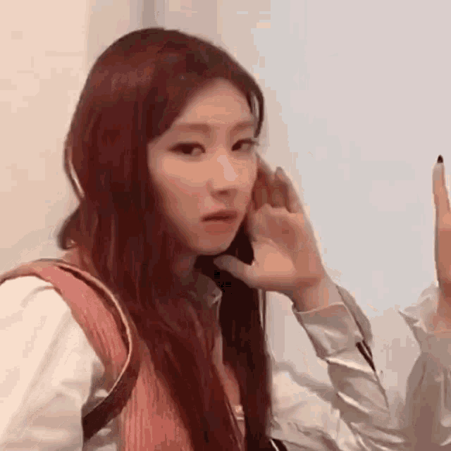 Chaeryeong Itzy Reaction GIF - Chaeryeong Itzy Reaction Disgusted GIFs