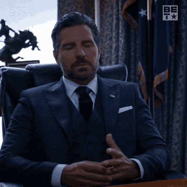 Frustrated Hunter Franklin GIF - Frustrated Hunter Franklin The Oval GIFs