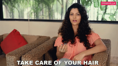 Take Care Of Your Hair Saiyami Kher GIF - Take Care Of Your Hair Saiyami Kher Pinkvilla GIFs