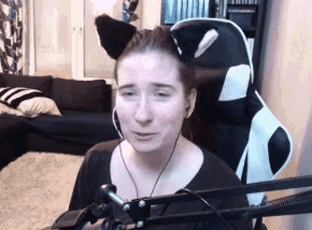 Gamemistress Laugh Cat Ears Laugh GIF - Gamemistress Laugh Cat Ears Laugh Cat Ears GIFs