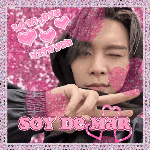 a picture of a man with hearts and the words soy de mar