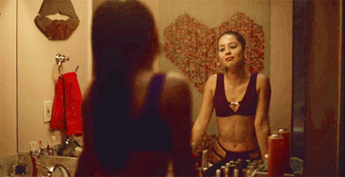 Maddy Perez Euphoria GIF - Maddy Perez Euphoria Looking In The Mirror GIFs