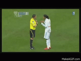 Foot Touched GIF - Foot Touched Brandao GIFs