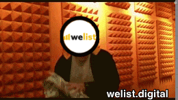 a man with a circle around his face that says welist