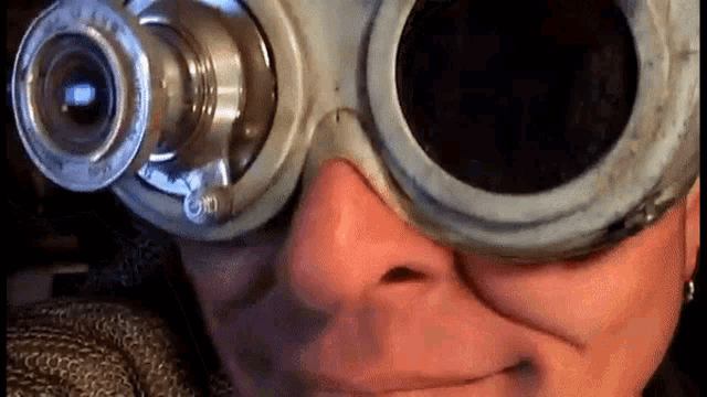 киберхолокост нейтронг GIF