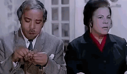 جيعان جوعان جائع طعام لذيذ نفسه مصدودة الحفيد وحيد سيف GIF