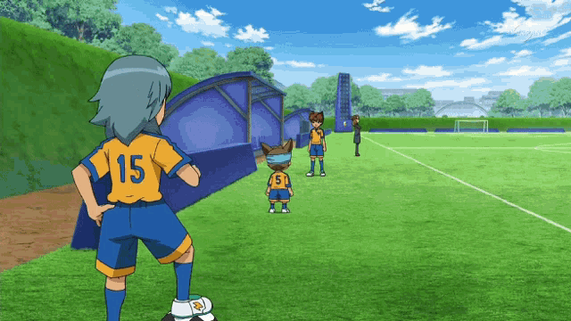 a soccer player with the number 15 on the back of his shirt