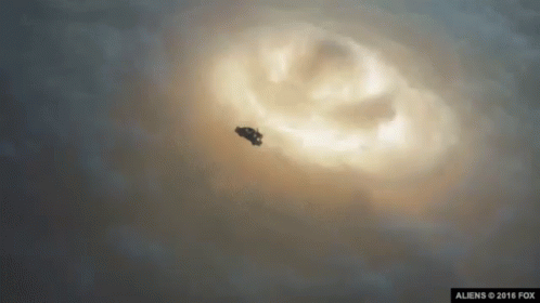 Flying Away GIF - Aliens Aliens Movie Flying Away GIFs