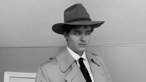 Detective Sleuth Kyky GIF - Detective Sleuth Kyky Eyes On You GIFs