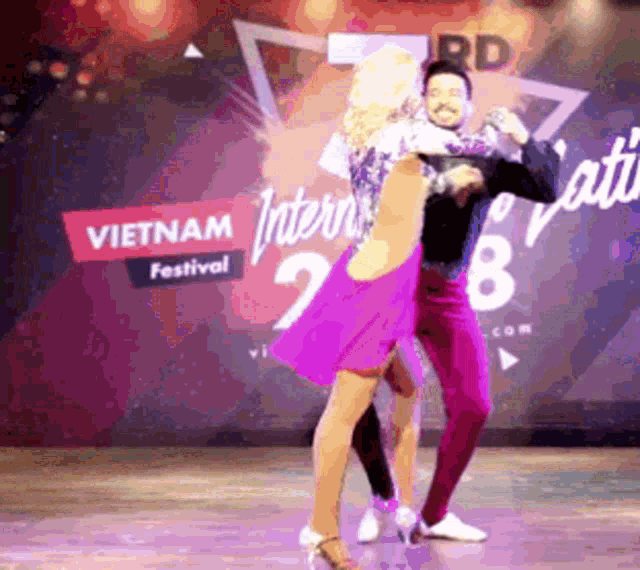 Disco Dancing Skirt Twirl GIF - Disco Dancing Skirt Twirl Spin GIFs