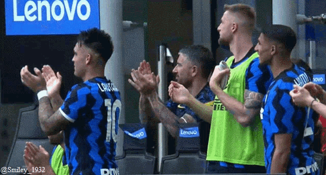 Inter Inter Milan GIF - Inter Inter Milan Inter Clap GIFs