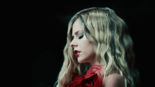 Avril Lavigne Im In Love With The Devil GIF - Avril Lavigne Im In Love With The Devil Iilwtd GIFs