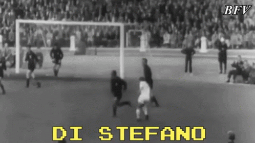 Alfredo Di Stefano Real Madrid GIF