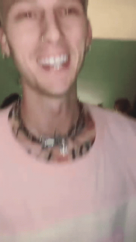 Machine Gun Kelly Mgk GIF - Machine Gun Kelly Mgk I Dont Know What To Say GIFs