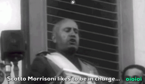 Mussolini Scotto Morrisoni GIF - Mussolini Scotto Morrisoni Likes To Be In Charge GIFs