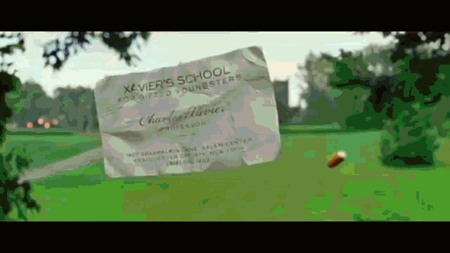 a piece of paper that says xavier 's school