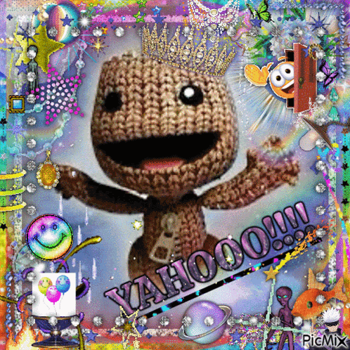 a picture of a stuffed animal with a crown and the word yahoo on it