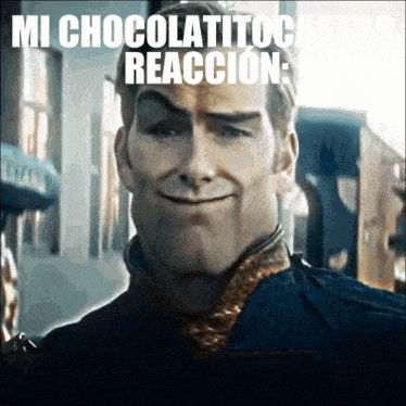 a man is smiling with the words " mi chocolatito casero reaccion " on the bottom