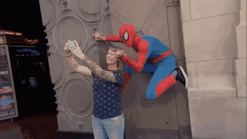 Andrew Garfield Spiderman GIF - Andrew Garfield Spiderman Selfie GIFs