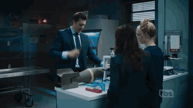 Angie Tribeca Explosion GIF - Angie Tribeca Explosion Hammer GIFs