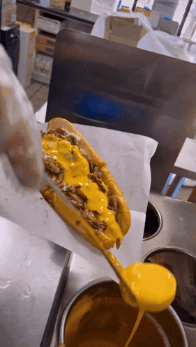 Philly Cheesesteak Sandwich Food GIF - Philly Cheesesteak Sandwich Sandwich Food GIFs