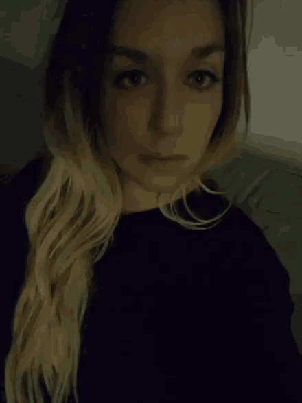 Lindsay Hairflip GIF - Lindsay Hairflip GIFs