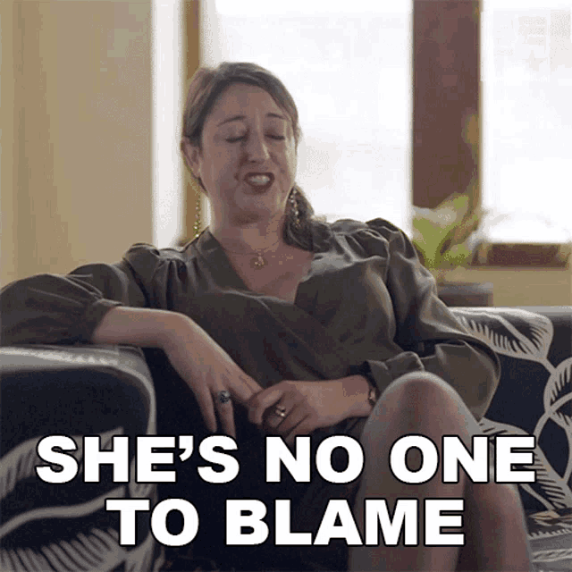 Shes No One To Blame But Herself Nadia Pflaum GIF - Shes No One To Blame But Herself Nadia Pflaum American Gangster Trap Queens GIFs