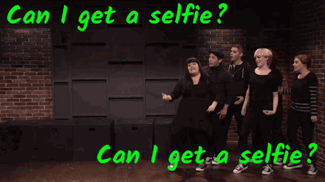 Selfie Snl GIF - Selfie Snl High School Theatre GIFs