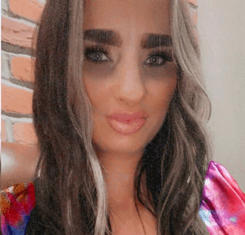 Ugly Hoe GIF - Ugly Hoe GIFs