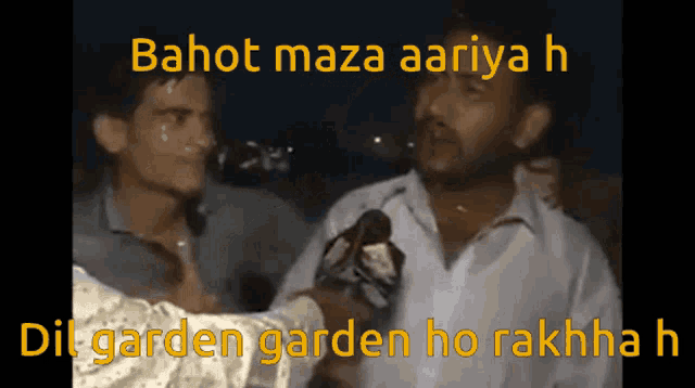 Bahot Maza Aariya H Dil Garden Garden Ho Rakhha H GIF - Bahot Maza Aariya H Dil Garden Garden Ho Rakhha H GIFs