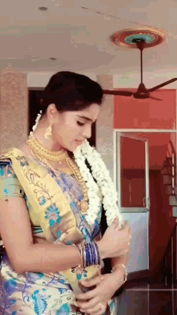 Shivada Hot Jasmine Hot GIF - Shivada Hot Jasmine Hot Mallu Aunty GIFs