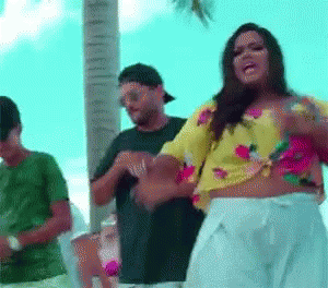 Camila Loures Shake It GIF - Camila Loures Shake It Dance GIFs