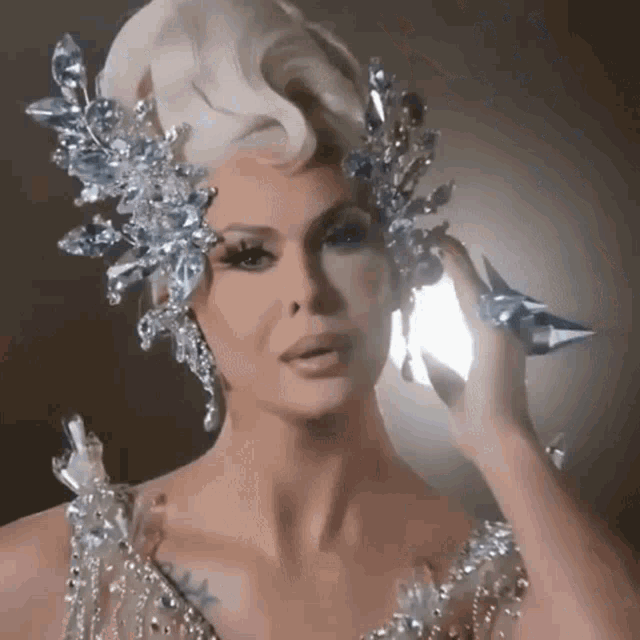 Trinity The Tuck As7 GIF - Trinity The Tuck As7 For Me GIFs