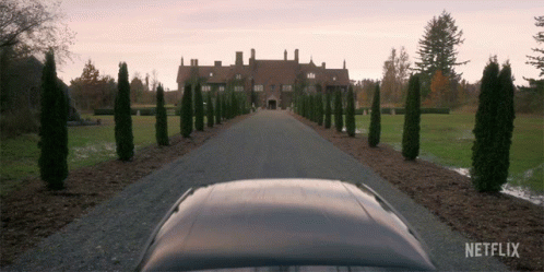 Coming Back Home The Haunting Of Bly Manor GIF - Coming Back Home The Haunting Of Bly Manor Return Home GIFs