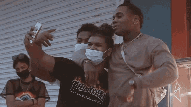 Posing With Fans Kevin Gates GIF - Posing With Fans Kevin Gates Flexing Muscles GIFs