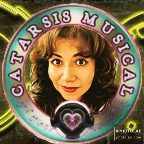 a picture of a woman in a circle with the words catarsis musical