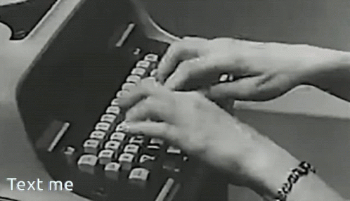 Texting Text Me GIF - Texting Text Me Zhivago1955 GIFs
