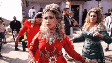 Gypsy Bulgarian Wedding GIF - Gypsy Bulgarian Wedding GIFs