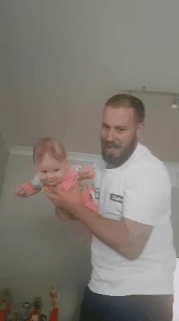 Baby Fly GIF - Baby Fly Daddy GIFs