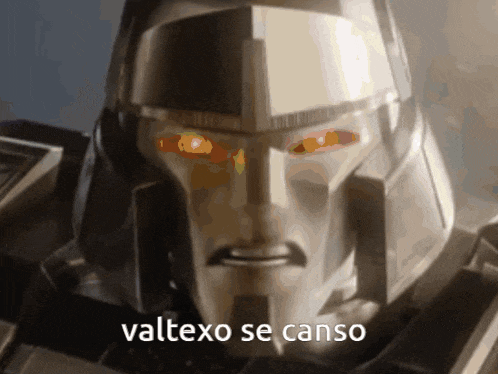 a close up of a robot with the words valtexo se canso written below it