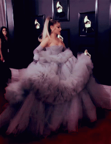 Ariana Grande Gown GIF - Ariana Grande Gown Beautiful GIFs