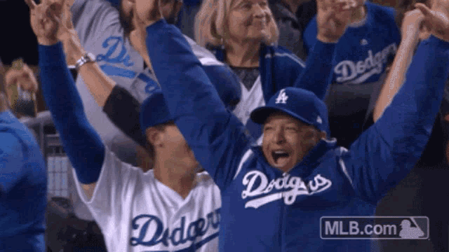 Los Angeles Dodgers Dodgers Win GIF - Los Angeles Dodgers Dodgers Win Mlb GIFs
