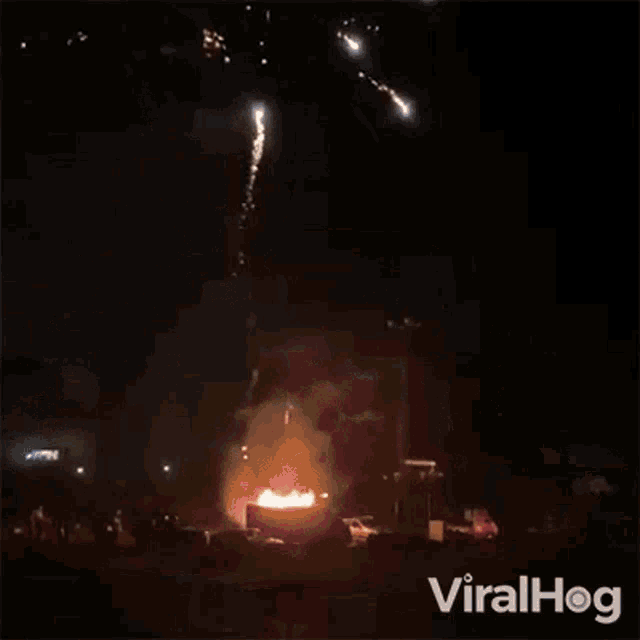 Fireworks Viralhog GIF - Fireworks Viralhog Explosions GIFs