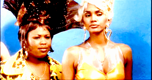 This Bitch.. GIF - Baps Halle Berry Fab GIFs