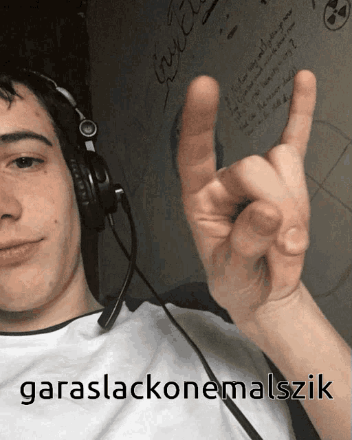 Garaslacko Sign GIF