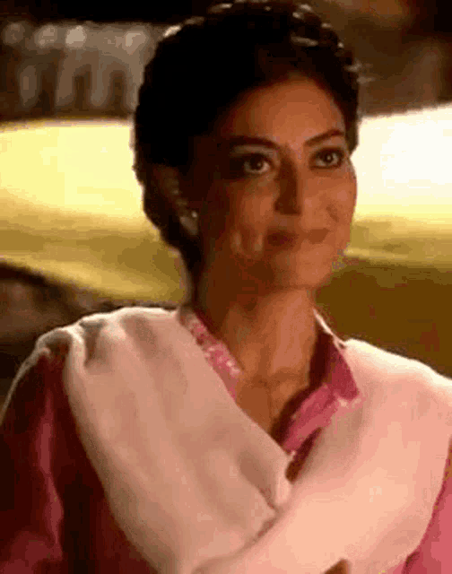 Juliana Paes GIF