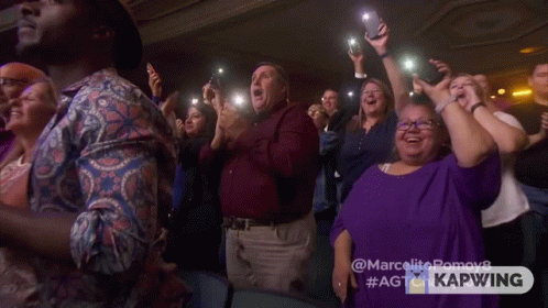 Amazing Clapping GIF - Amazing Clapping Standing Ovation GIFs