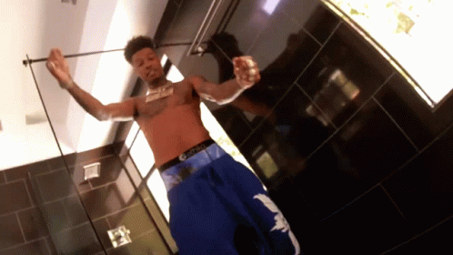 Dancing Blueface GIF - Dancing Blueface Finesse The Beat GIFs