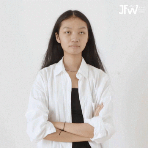 Terserah Jakarta Fashion Week GIF - Terserah Jakarta Fashion Week Aku Gak Peduli GIFs