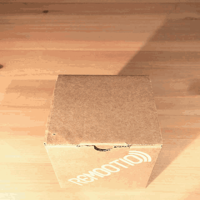 Packaging Boxing GIF